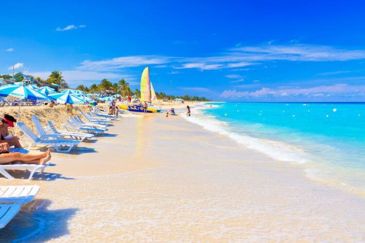 VARADERO EN VERANO